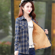 Load image into Gallery viewer, Velvet Thick Warm Women&#39;s Plaid Shirt Female Long Sleeve Tops M-XXL Winter Fleece Casual Check Blouse Autumn Clothes T77710A
